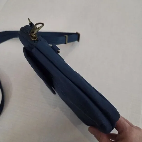 Travelon Anti-Theft RFID Passport Crossbody Bag Navy Blue Handbag Purse - Picture 10 of 13